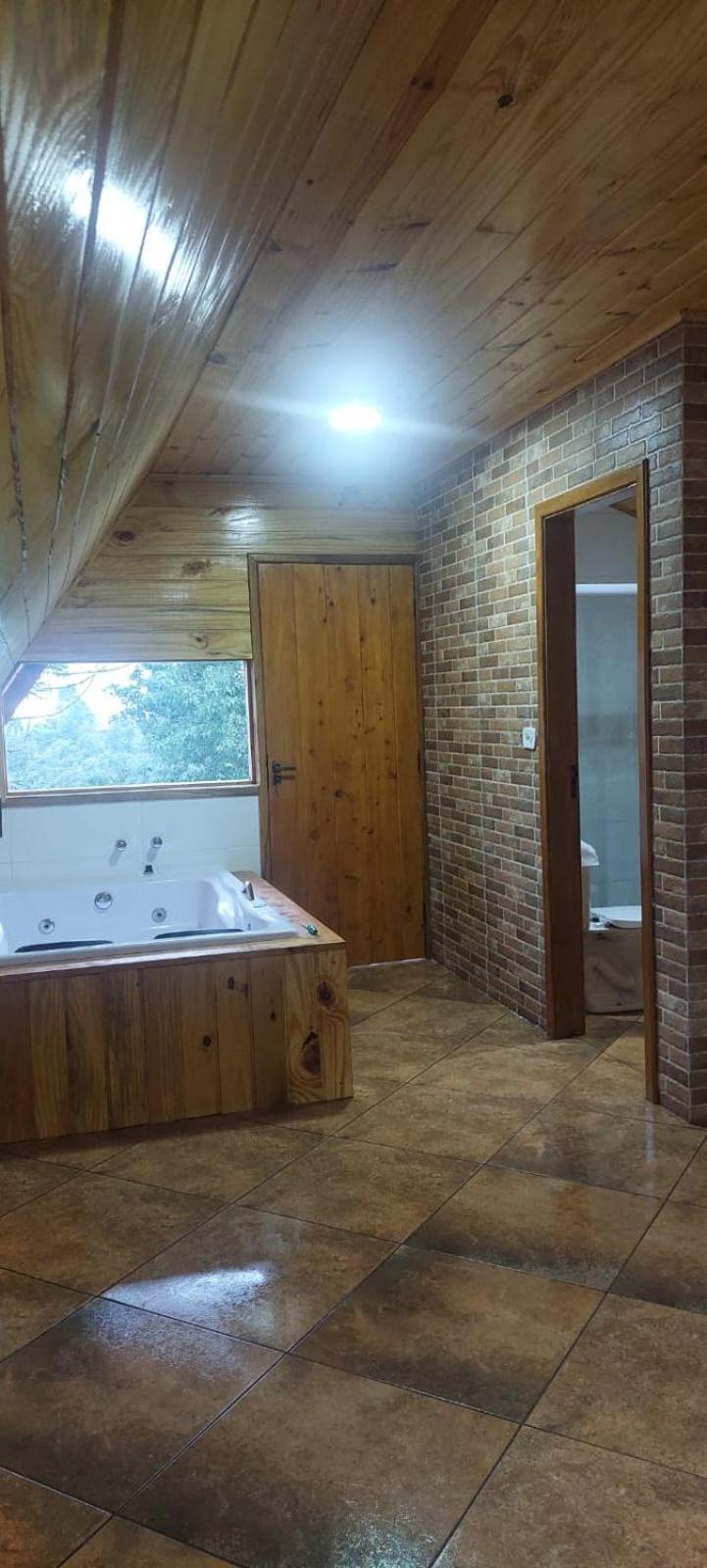 Chale Com Hidromassagem Da Vick Otel Campos do Jordao Dış mekan fotoğraf